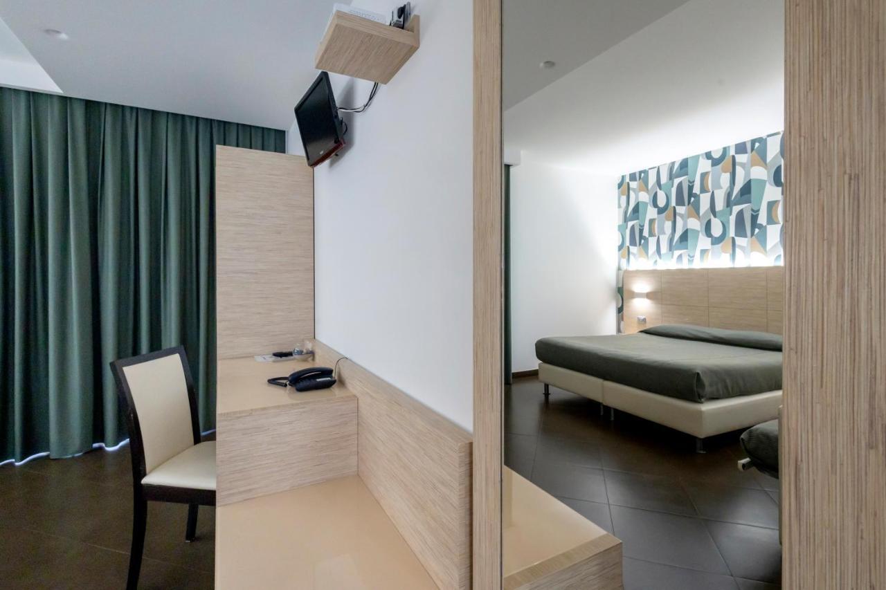 Alaba Hotel 산비토로카포 외부 사진